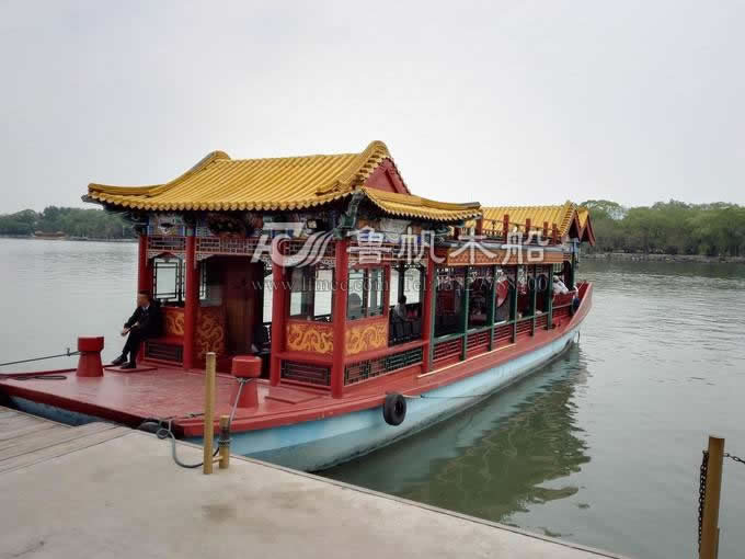 單層鏤空畫(huà)舫